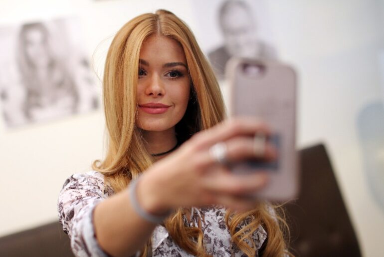 influencer pamela reif