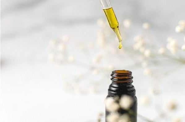 7 DIFFERENT WAYS TO USE TOP RATED CBD OIL In Tincture Forms