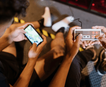 playing games on mobile